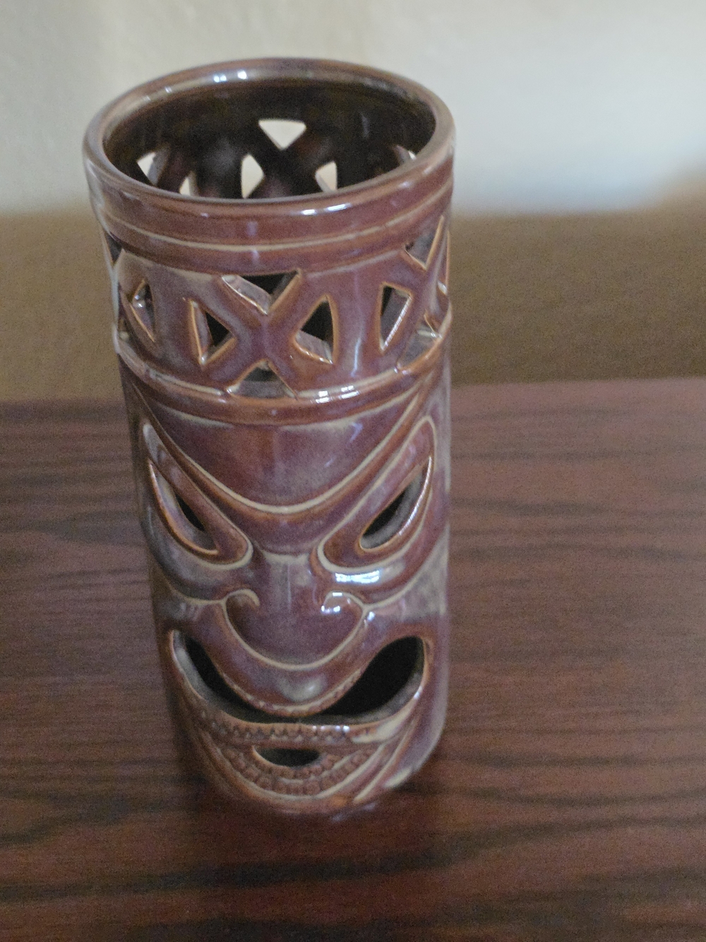 Ceramic Tiki Tea Candle Vase in Deep Brown-Maroon